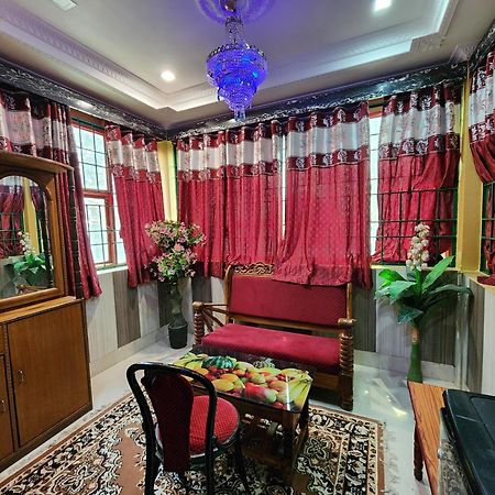 Hotel Shri Durga Baripada Zewnętrze zdjęcie